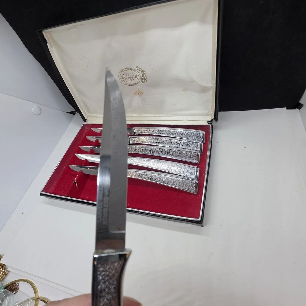 Vintage Carvel Hall Set of 6 Stainless Steel Steak Knives Dining